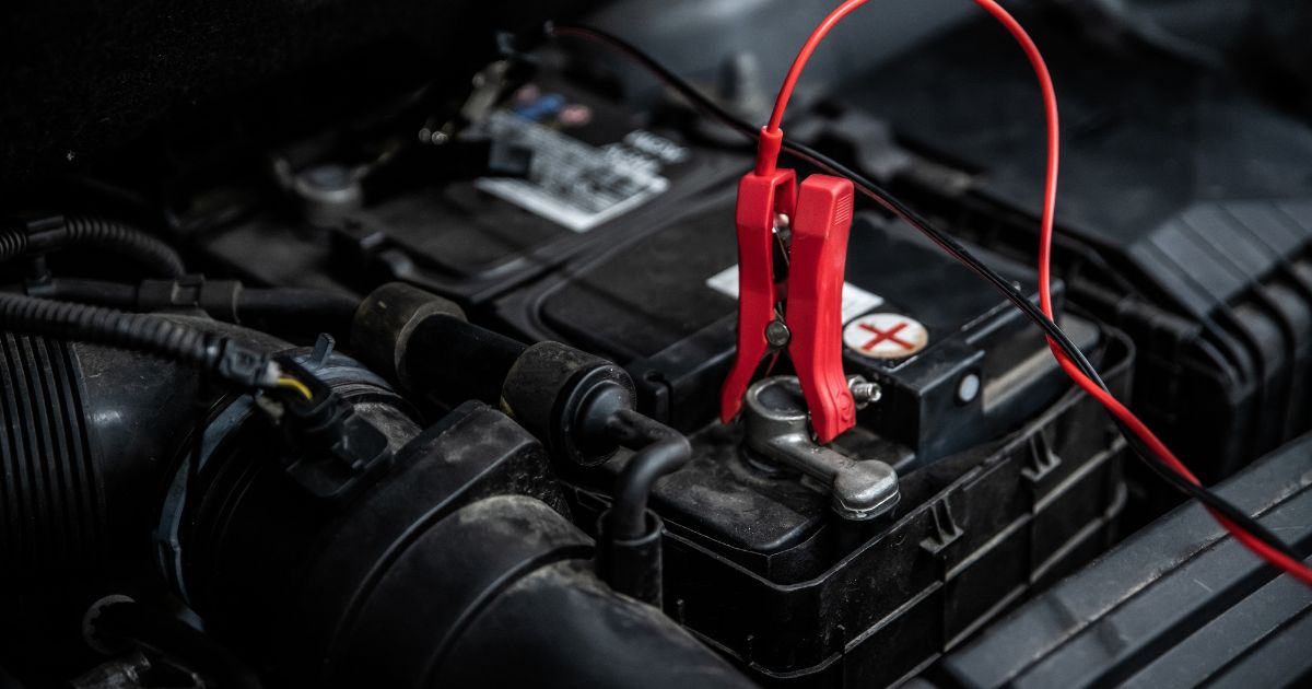 Batería descargada coche parado